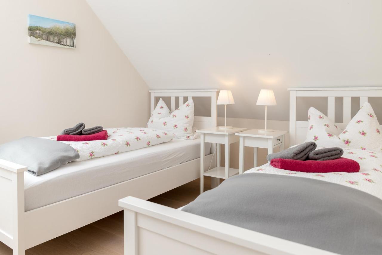 Ostfreesenhuus - Westwind Appartement Aurich Buitenkant foto